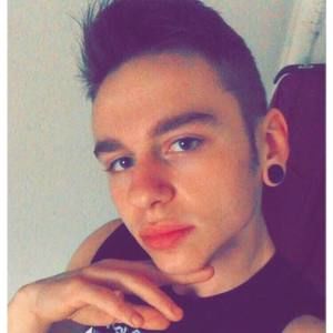 Meet your Posher, Bobby